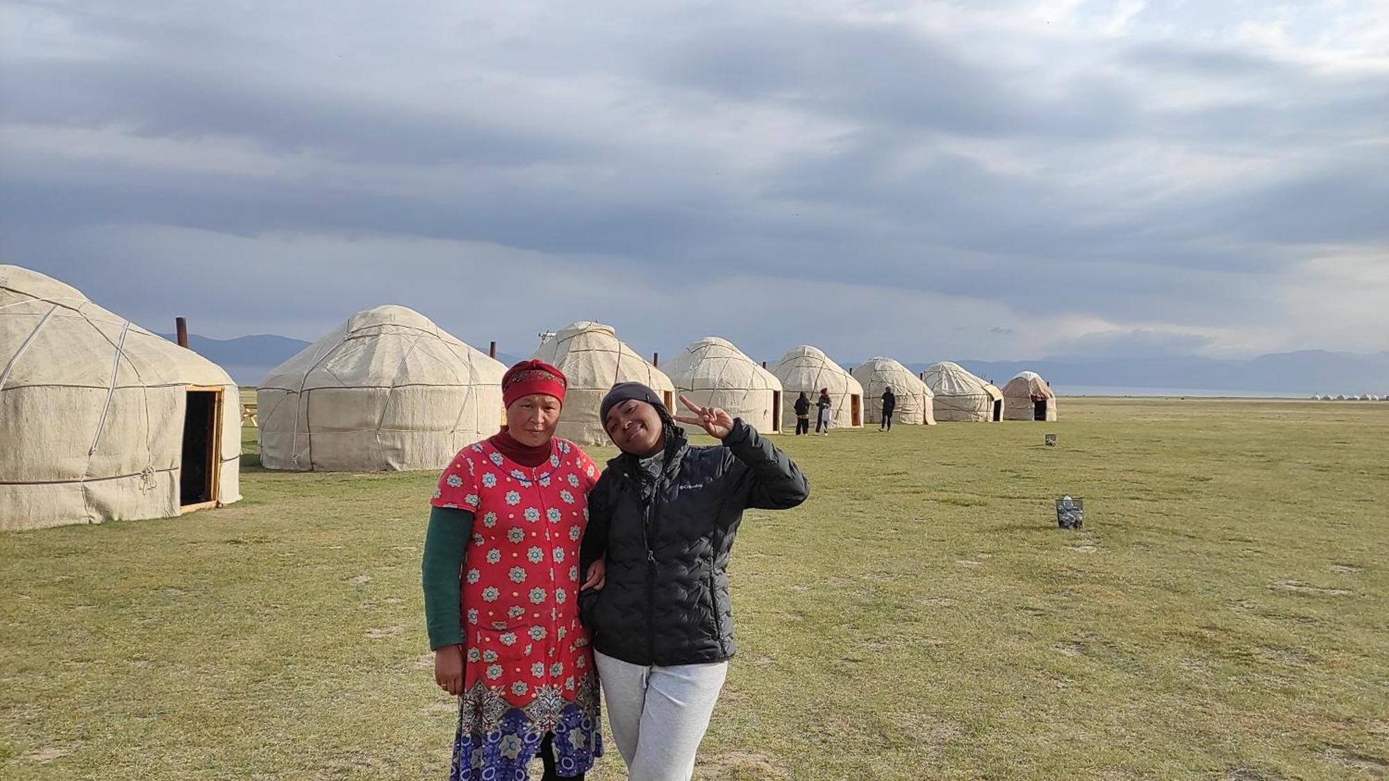 Yurt Camp Ali-Nur At Lake Song-Kol Юрточный Лагерь Али-Нур Озеро Сон-Куль Сон-Куль Кыргызстан Нарын Kyrgyzstan Naryn المظهر الخارجي الصورة